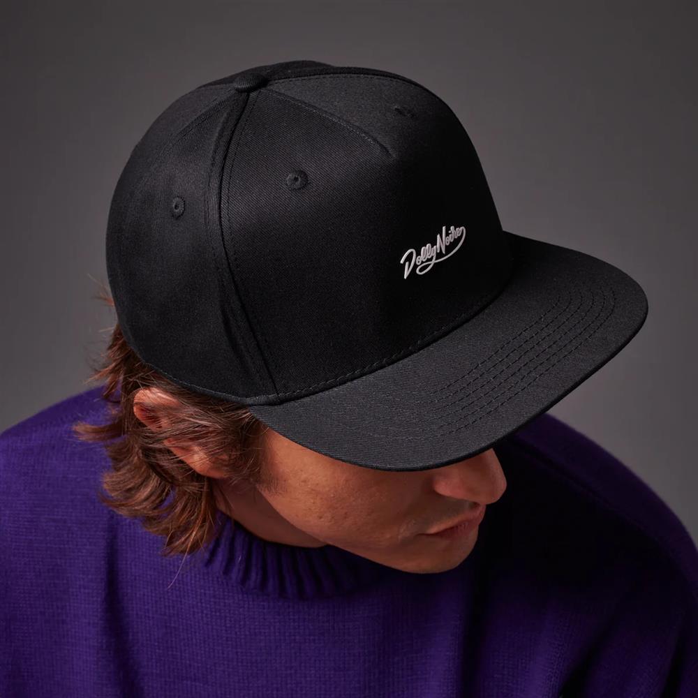 dollynoire,snapback
