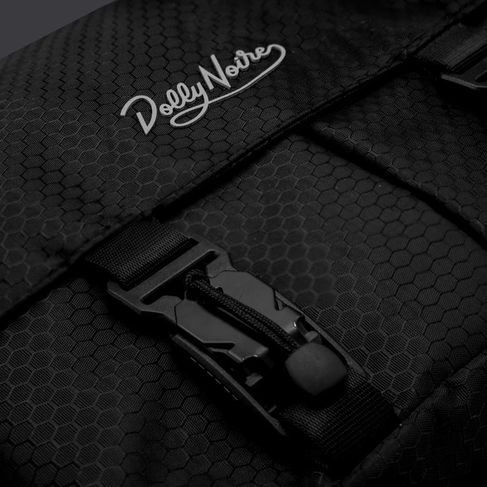 dollynoire,backpack