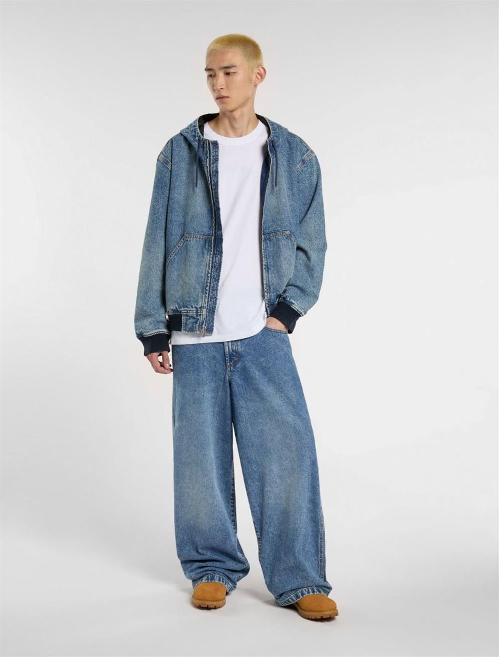 Loose_Wave_Denim_Rinsed_Fade_Dickies 90