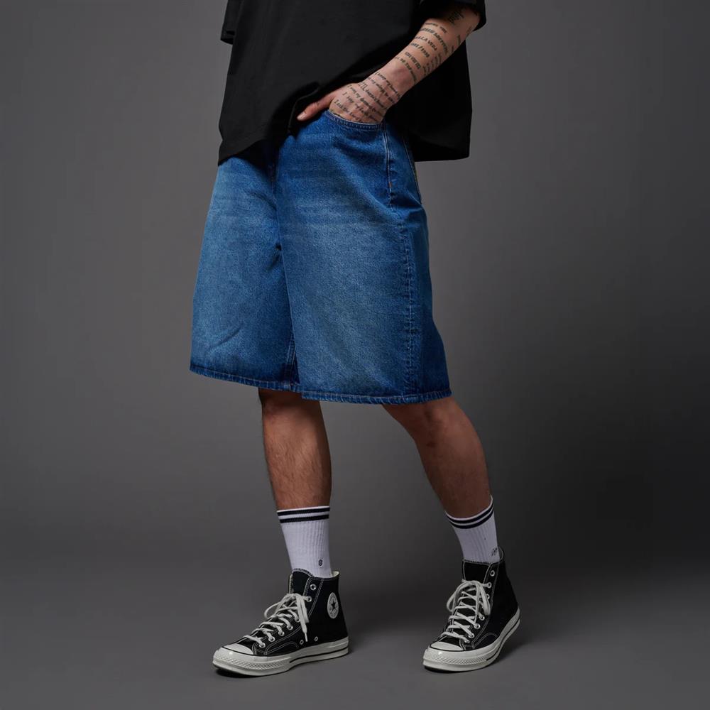 baggy